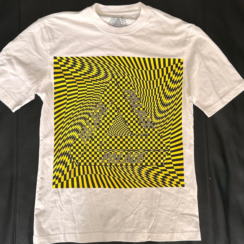 Authentic Palace Skateboards T shirt